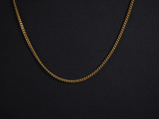 Vente aux enchères Collier or 750 Poids : 6,40 g   