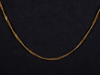 Vente aux enchères Chaine en or 750 Poids : 2,40 g   