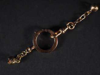 Vente aux enchères Débris d'or 750 Poids : 7,15 g   