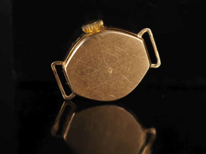 Boitier de montre de dame en or 750 Poids tel : 5,45 g montre de dame 