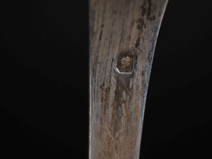 Cuillère à saupoudrer en argent 925 de style Louis XVI de forme godron