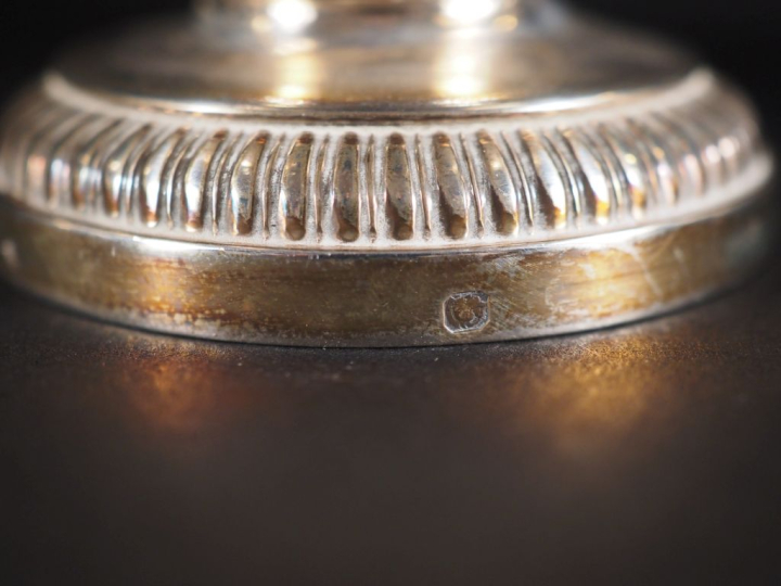 Service à thé et café de style Louis XVI, à décor de guirlandes de fle