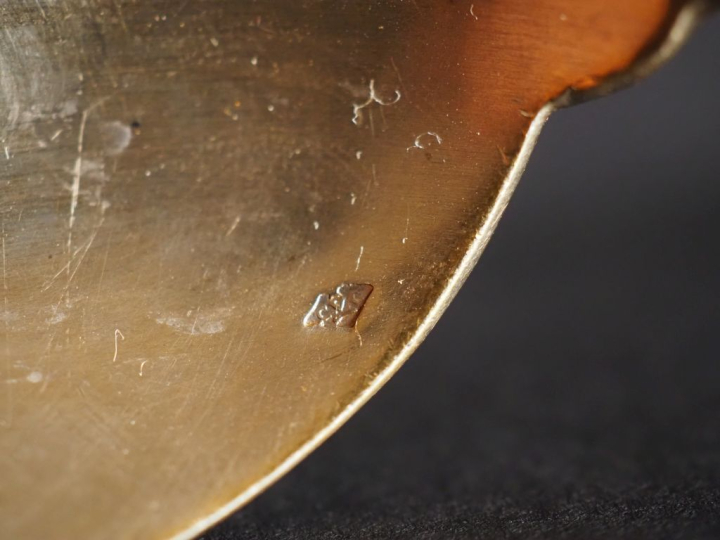 Couvert à salade en argent de style Louis XV poinçon Minerve, décor co