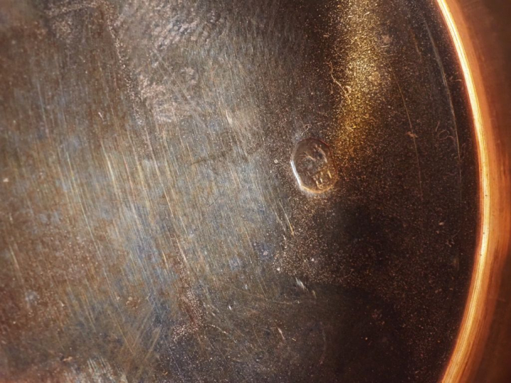 Monture d'huilier - vinaigrier en argent à décor d'athéniennes en cané