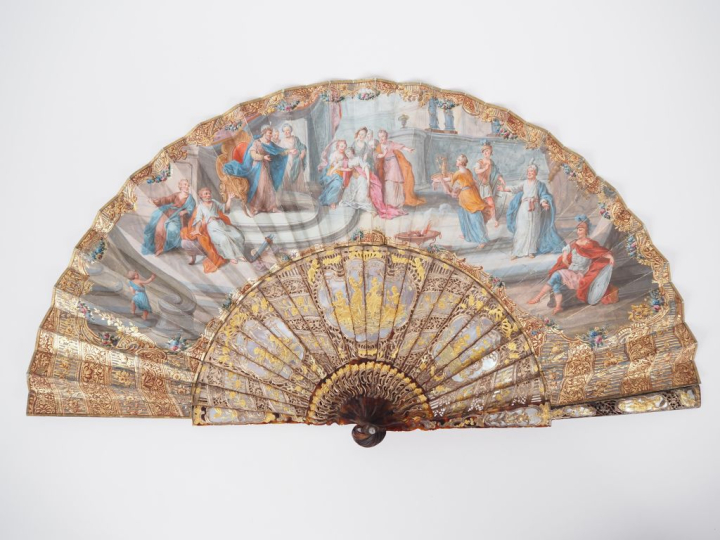 Eventail XVIIème. Plein vol. 22 brins + 2MB. Magnifique monture en éca