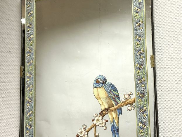 Miroir Art Déco à décor émaillé et polychrome de hara branché et de ri