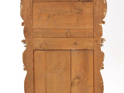 Grande glace de salon Louis XV en bois sculpté, ajouré et laqué vert à