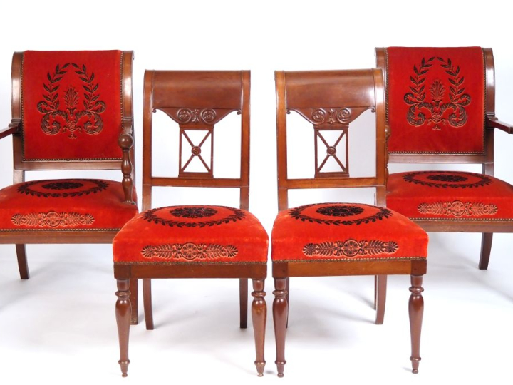 JACOB FRERES, Rue Meslé. Canapé, paire de fauteuils et paire de chaise