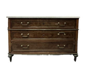 Vente aux enchères Commode Louis XVI en acajou et de placage d'acajou, ouvrant à trois ti