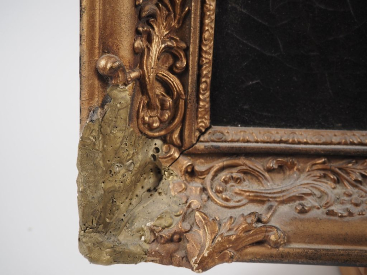 Ecole française début XIXème. "Portrait de femme à la robe noire". Hui