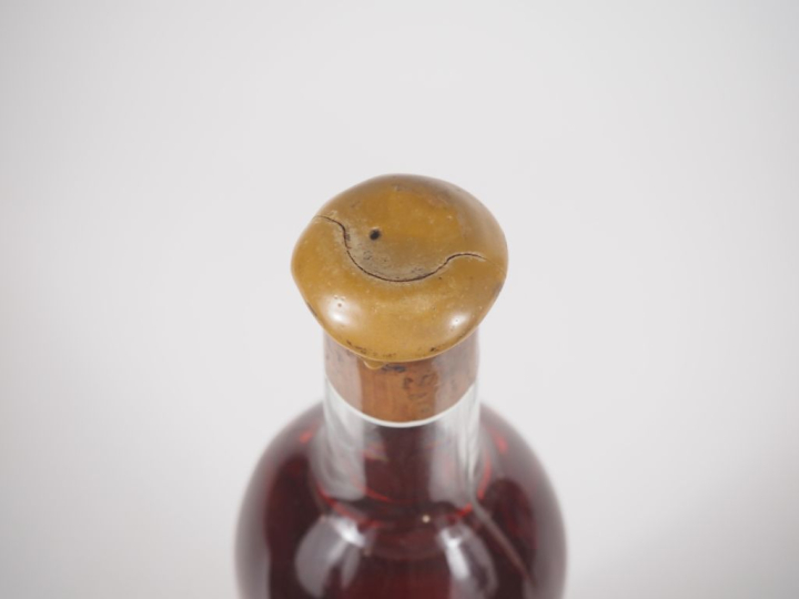 1 BOUTEILLE CHÂTEAU PLEYTEGAT SAUTERNES - 1966 - LB/BOUCHON CIRE 