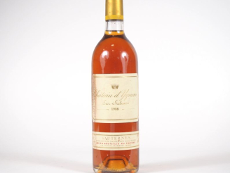 Vente aux enchères 1 BOUTEILLE CHÂTEAU D'YQUEM 1er CCS SAUTERNES - 1988 - ET