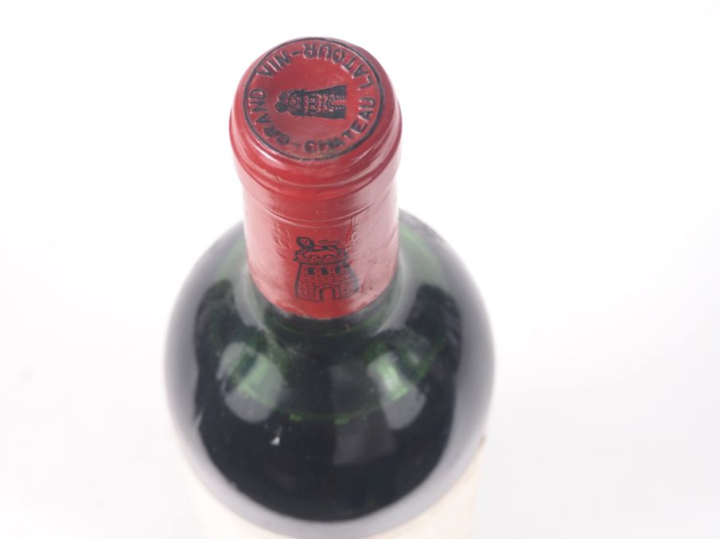 1 BOUTEILLE CHÂTEAU LATOUR 1er GCC PAUILLAC - 1977 - HEP-MEP/BOUCHON L