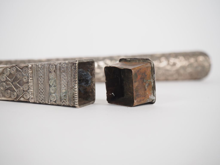 Vietnam et Birmanie, vers 1900 Lot comprenant un manche d’ombrelle en 