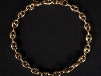 Vente aux enchères Bracelet en or 750, maille grain de café. Poids : 5,40 g   