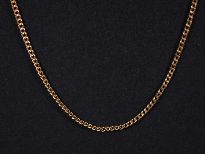 Chaine souple en or jaune 750, maille gourmette. Long. 49 cm Poids. 4,