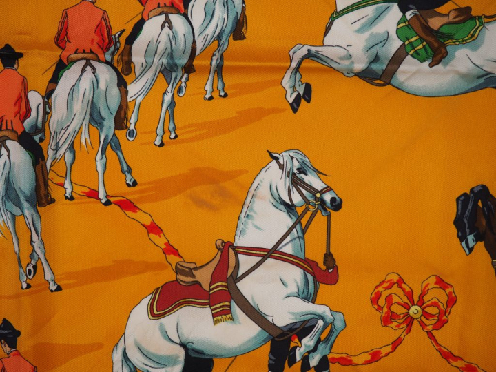 HERMES, Paris Carré de soie, modèle "Real Escuela Andaluza del Arte Eq