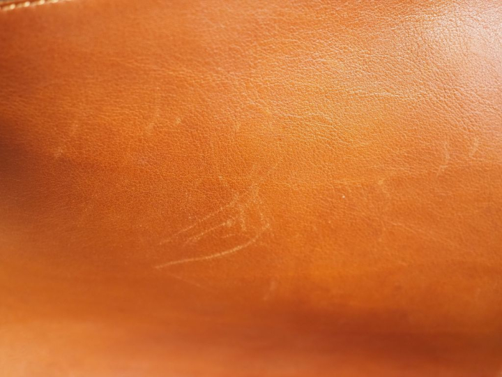 CHLOE Sac bandoulière ou porté épaule en cuir marron et daim camel.  O