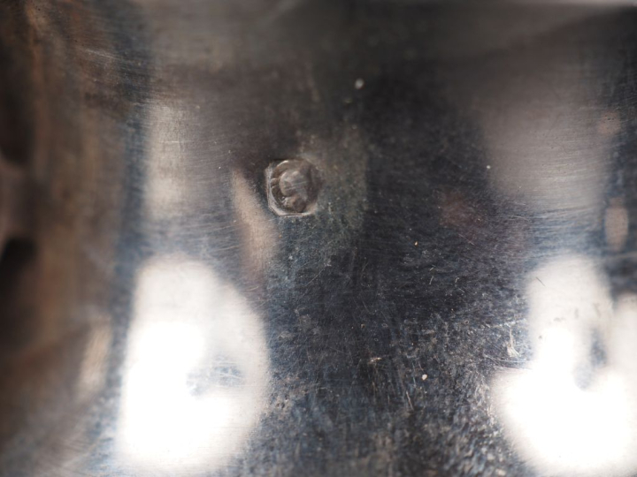 Service égoiste quatre pièces de style Louis XVI en argent, poinçon Mi