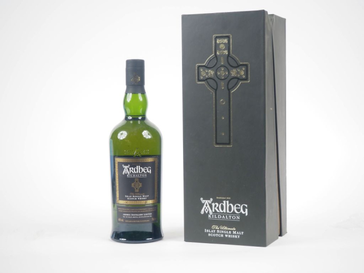 ARDBEG KILDALTON THE ULTIMATE 70 cl - 46% - COFFRET 