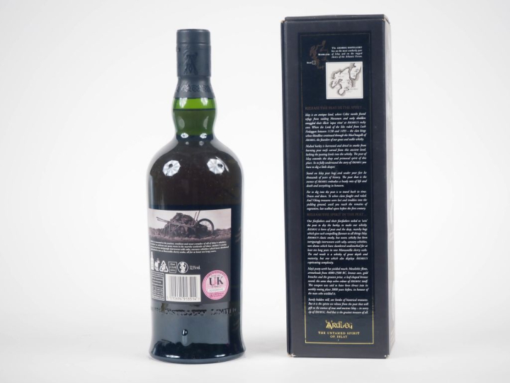 ARDBEG ARBOG THE ULTIMATE 70 cl - 52.1 % - COFFRET 