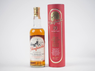 Vente aux enchères GLENFARCLAS 10 YEARS 70 cl - 40 % - COFFRET 