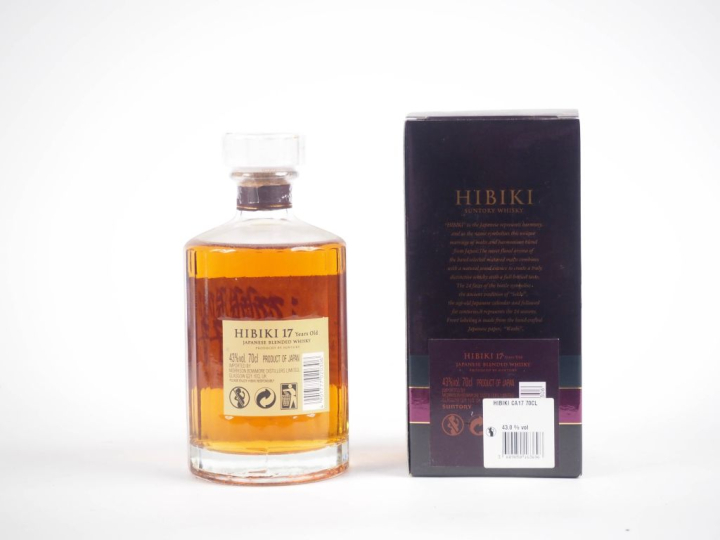 HIBIKI 17 YEARS 70 cl - 43 % - COFFRET 