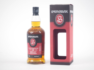 Vente aux enchères SPRINGBANK 12 YEARS CASK STRENGTH 70 cl - 56.3% - COFFRET 