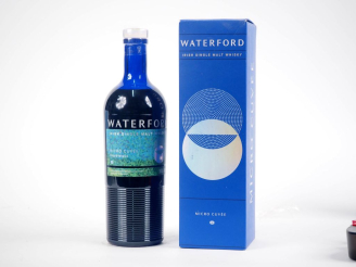 Vente aux enchères WATERFORD MICRO CUVEE 'PIQUE NIQUE' BOTTLE #2473/2750 70 cl - 50 % - C