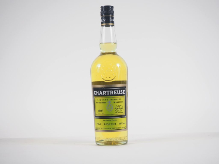 1 BOUTEILLE CHARTREUSE JAUNE - 2015