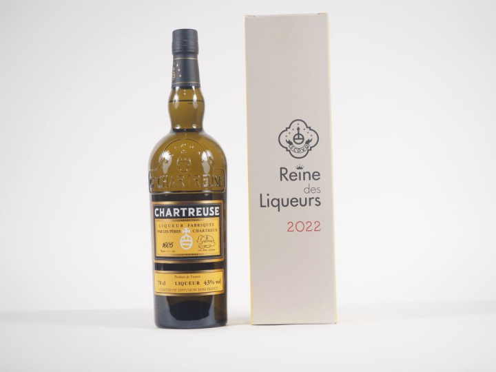 1 BOUTEILLE CHARTREUSE "LA REINE DES LIQUEURS" - 2022 - N°2026/2400
