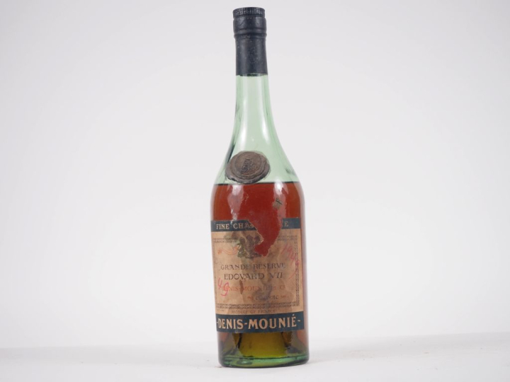 1 VIEILLE BOUTEILLE COGNAC FINE CHAMPAGNE DENIS MOUNIÉ 'GRANDE RÉSERVE