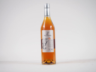 Vente aux enchères 1 BOUTEILLE COGNAC VS FINE COGNAC DOMAINE DU FEYNARD 70 cl