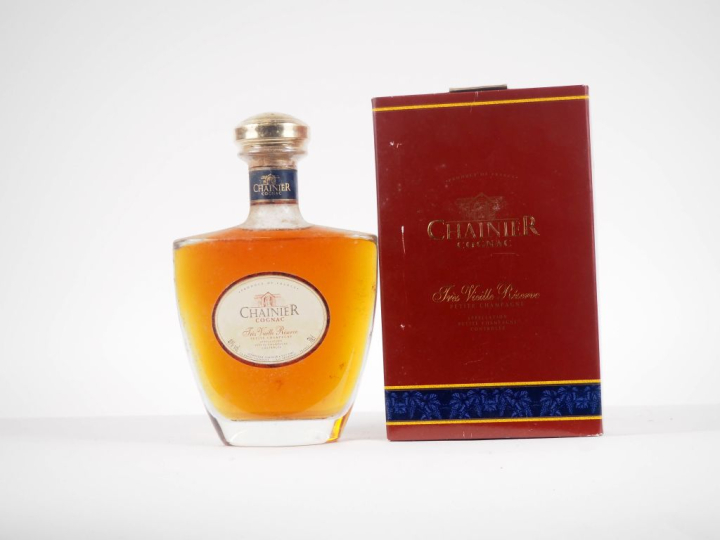 1 BOUTEILLE COGNAC PETITE CHAMPAGNE 'TRÈS VIEILLE RÉSERVE' CHAINIER 70