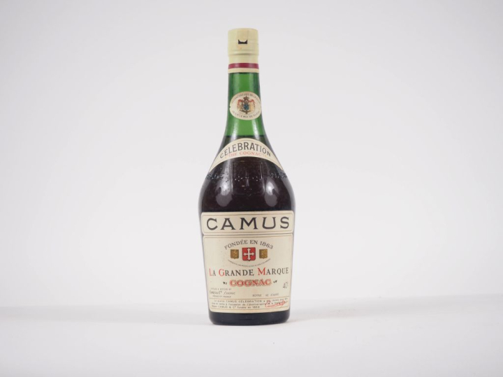 1  BOUTEILLE COGNAC CAMUS LA GRANDE MARQUE 'CELEBRATION' - PAPIER DE S