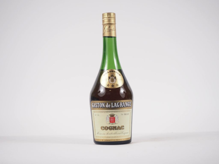 1 BOUTEILLE COGNAC GASTON LAGRANGE *** - PAPIER DE SOIE 