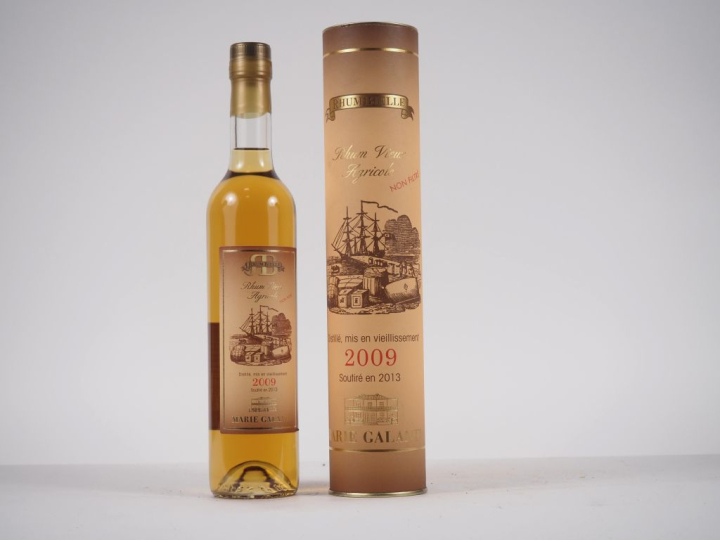 1 BOUTELLE RHUM BIELLE MARIE GALANTE 50 cl - 42 % - 2009 - COFFRET 