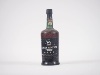Vente aux enchères 1 BOUTEILLE GREYHOUND PORT 