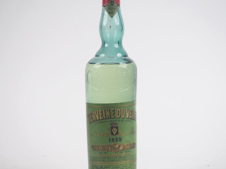 Vente aux enchères 1 BOUTEILLE VIEILLE BOUTEILLE VERVEINE DU VELAY JAUNE - 43 % 