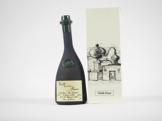 Vente aux enchères 1 BOUTEILLE VIEILLE EAU DE VIE DE PRUNE DISTILLERIE LA GERSOISE B. GEL