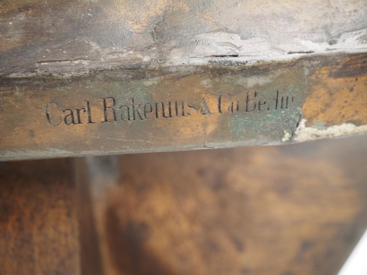 Carl RAKENIUS. "Portraits de Kaiser allemands en buste". 2 sculptures 