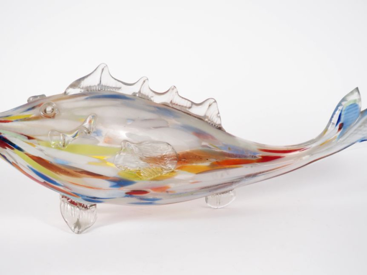 MURANO. Poisson en verre soufflé polychrome. Dim. 23 x 63 cm.