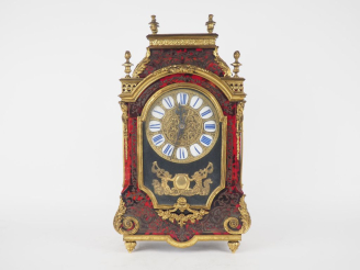 Vente aux enchères Cartel fin XIX - début XXème de style Louis XIV en marqueterie, bronze