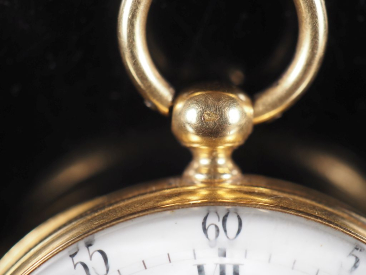 Montre de gousset Napoléon III en or jaune 750.  Cadran à chiffres rom