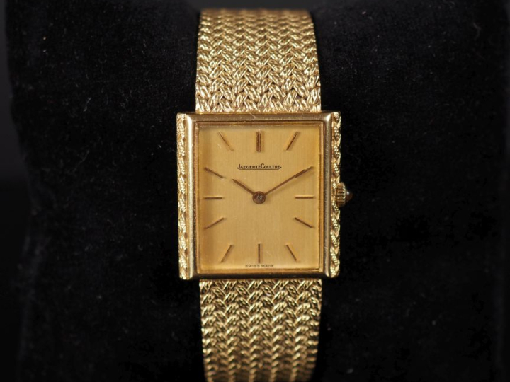 JAEGER LECOULTRE   Ref. 16335.21. N° 1523680.  Vers 1980.  Montre-brac