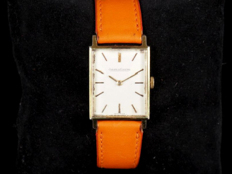 Vente aux enchères JAEGER LECOULTRE,   N° 1076253   Vers 1960.  Montre-bracelet en acier 