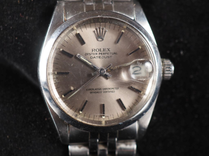 ROLEX, Datejust Ref. 6824 N° 5121993 Vers 1960 Montre-bracelet « Mid-s