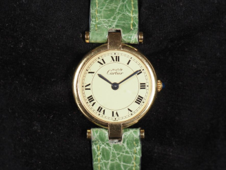 Vente aux enchères CARTIER, Must de Cartier N° 18007060 Vers 1990 Montre-bracelet de dame
