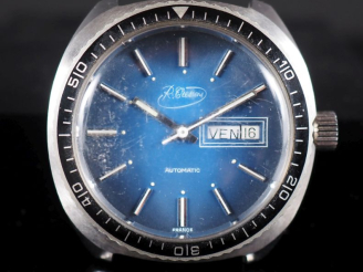 Vente aux enchères R. CRESSENS N° 77234 Vers 1970 Montre-bracelet de plongée en acier.  B