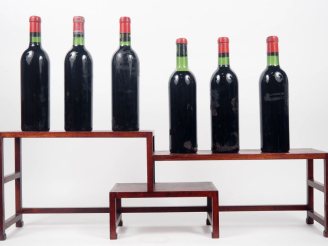 Vente aux enchères 6 BOUTEILLES CHÂTEAU L'ÉVANGILE POMEROL - 1957 - 3 BONS NIVEAUX/1 BG/1